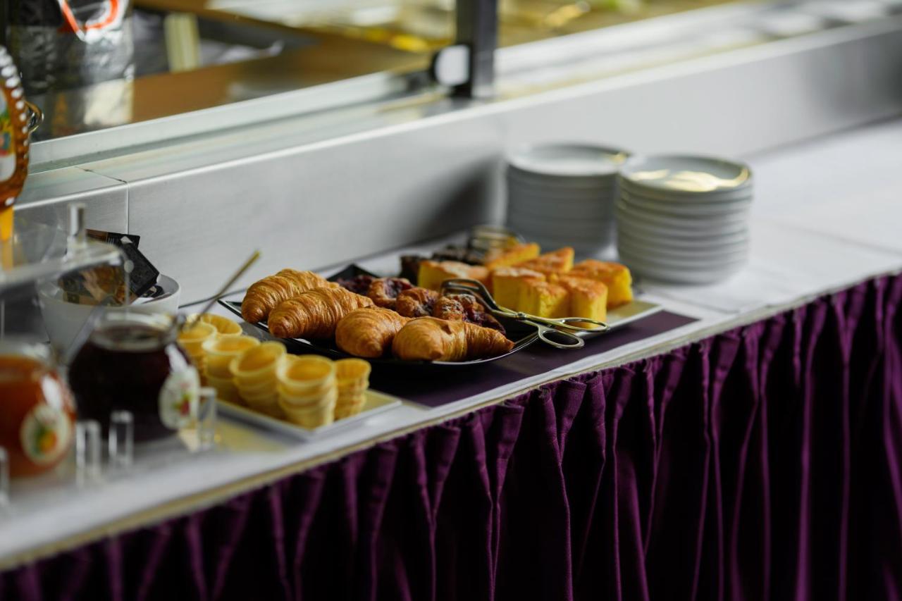 Hotel Bleibtreu Berlin By Golden Tulip Εξωτερικό φωτογραφία
