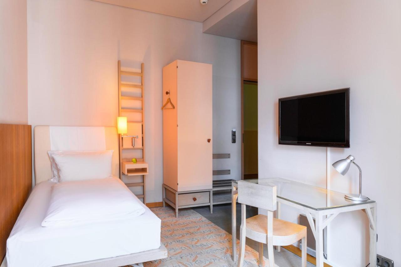 Hotel Bleibtreu Berlin By Golden Tulip Εξωτερικό φωτογραφία