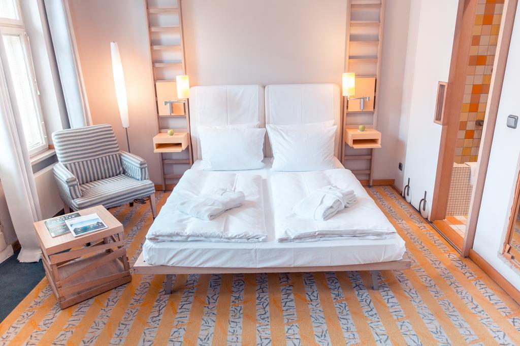 Hotel Bleibtreu Berlin By Golden Tulip Εξωτερικό φωτογραφία